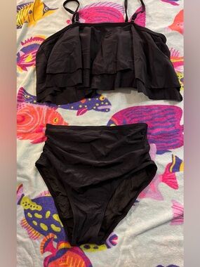 Black High-Waist Ruffle Bikini Set - Women